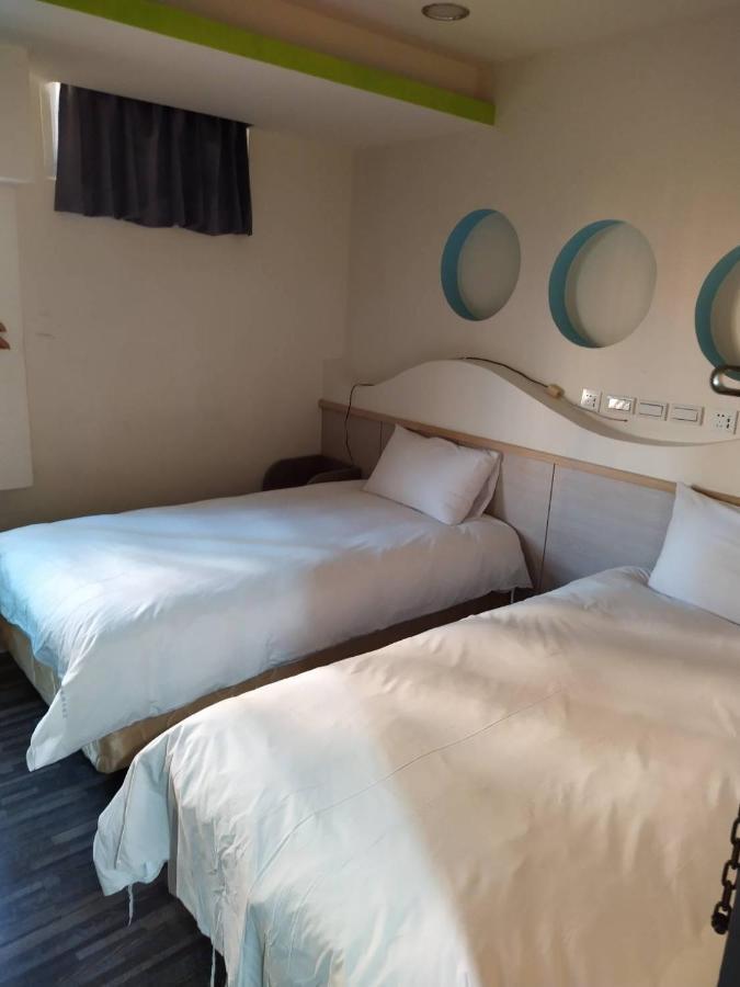 Well Live Hotel Douliu Exterior foto